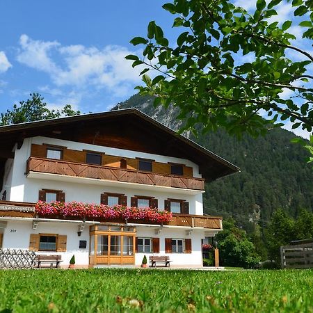 Haus Bergesblick Apartment Лойташ Екстериор снимка
