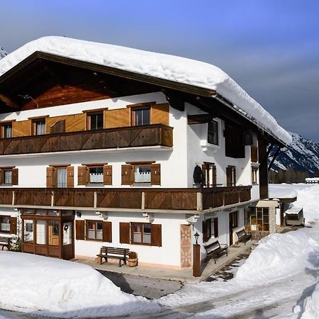 Haus Bergesblick Apartment Лойташ Екстериор снимка