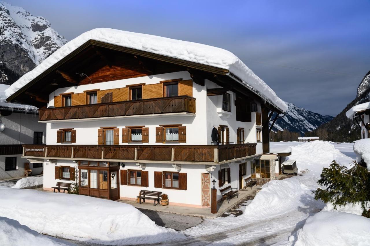 Haus Bergesblick Apartment Лойташ Екстериор снимка